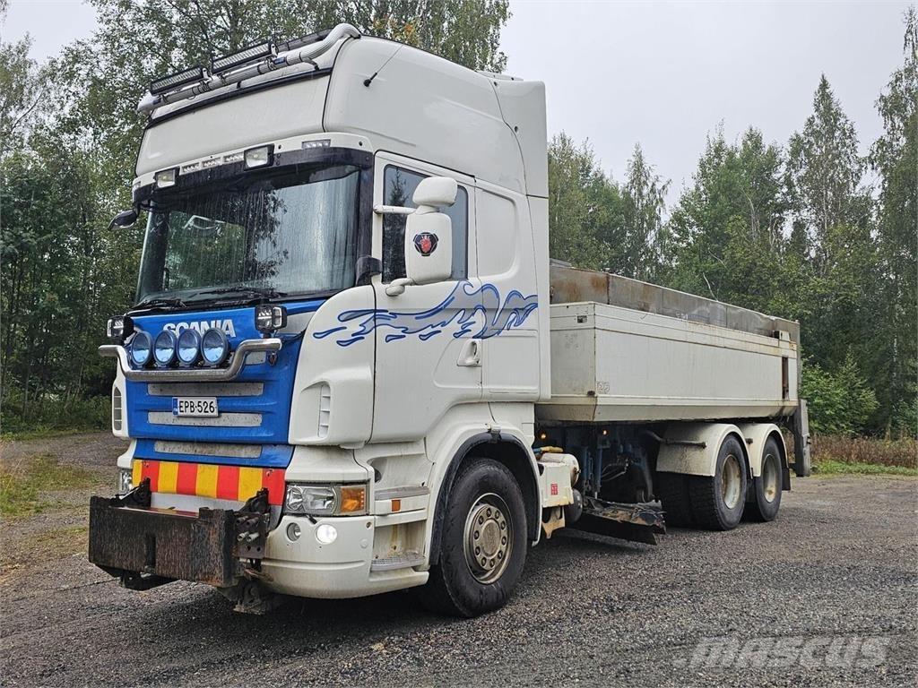 Scania R560 6x2 Közúti karbantartó haszongépek