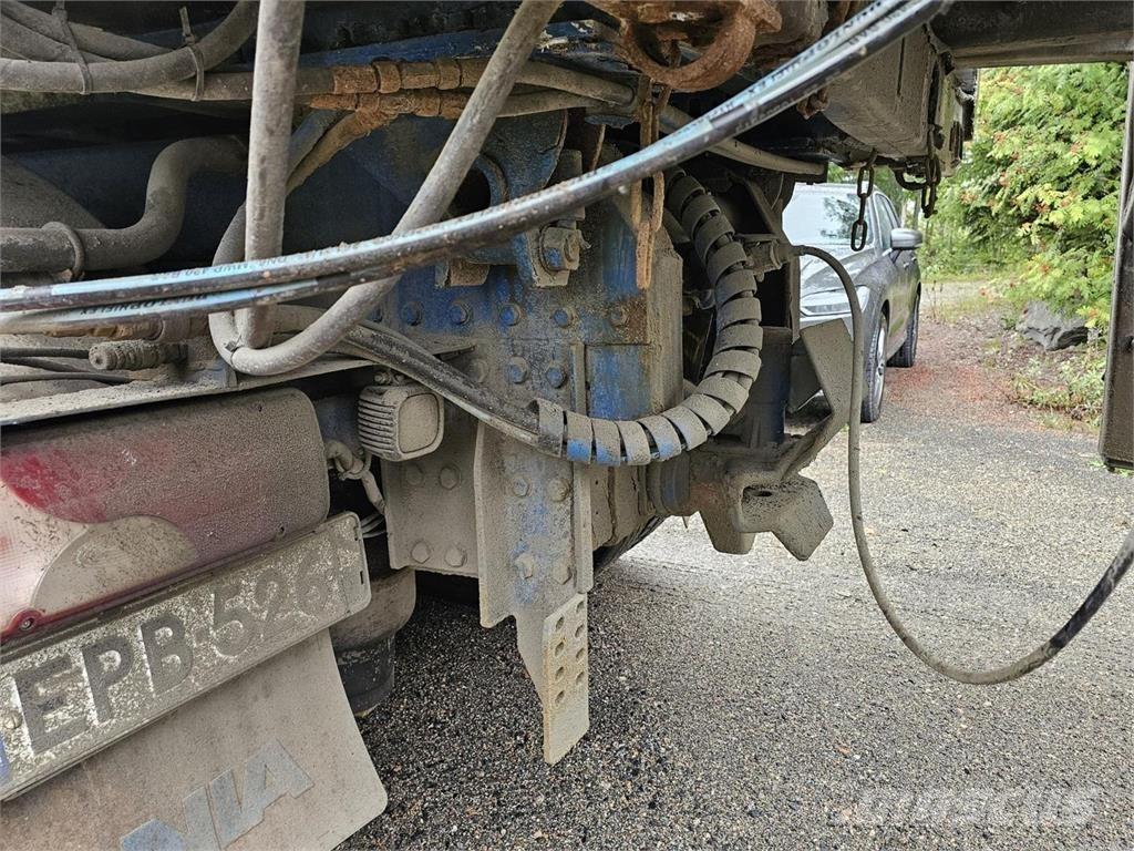 Scania R560 6x2 Közúti karbantartó haszongépek