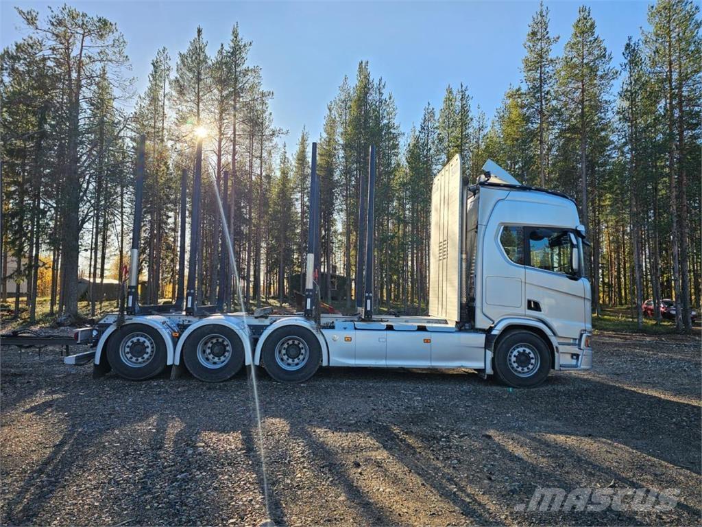 Scania R660 8X4 Rönkszállító teherautók