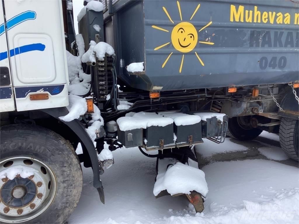 Sisu E 11 Közúti karbantartó haszongépek