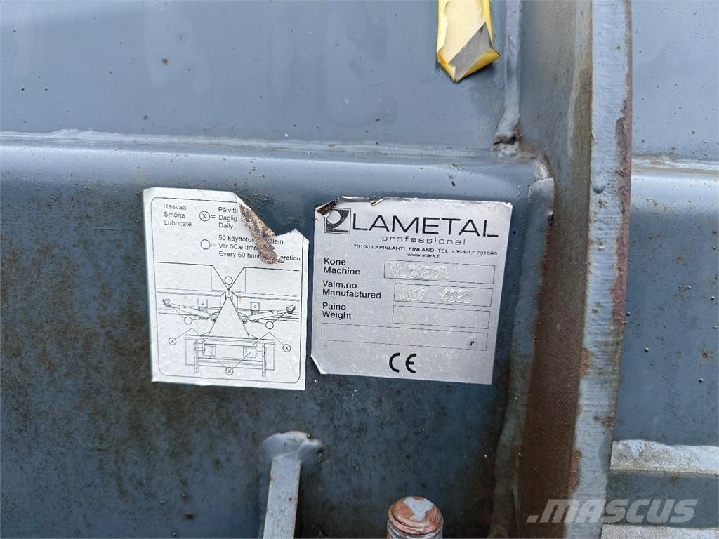 Stark NL 3150 R Hóeltakarítók