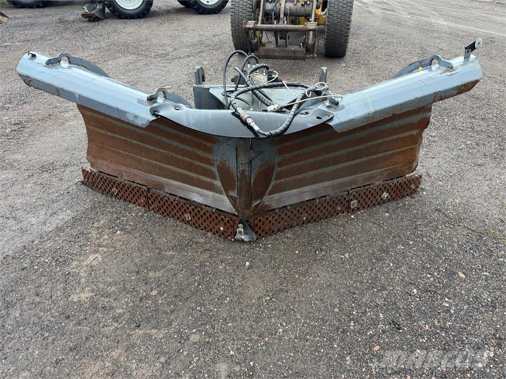 Stark NL 3150 R Hóeltakarítók