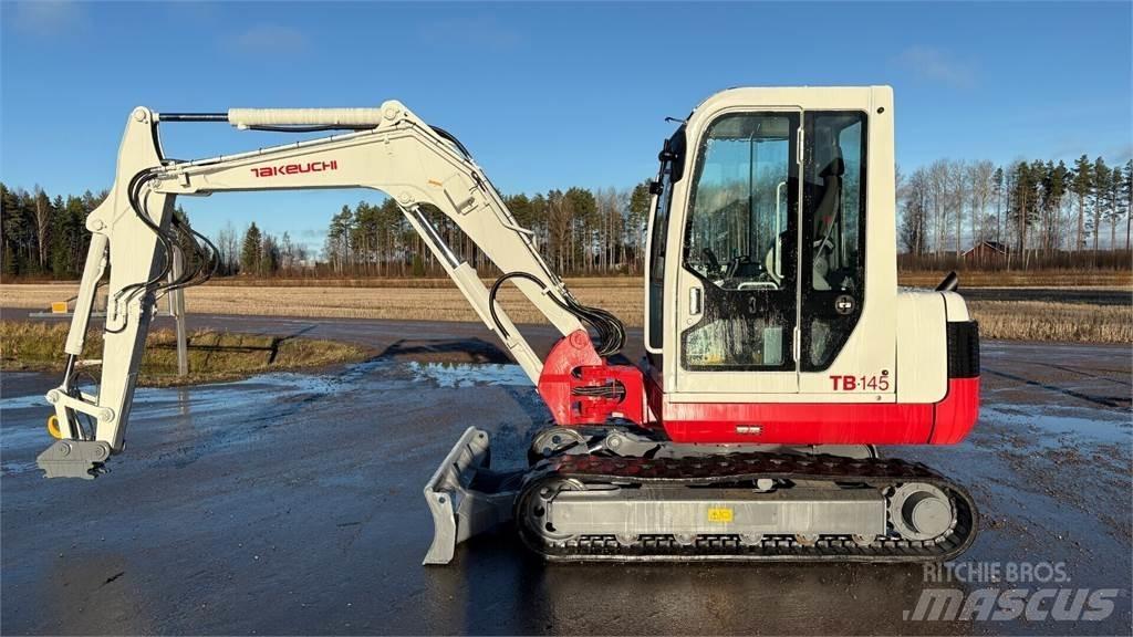 Takeuchi TB145 Mini kotrók < 7t