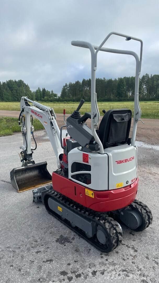 Takeuchi TB210R Mini kotrók < 7t