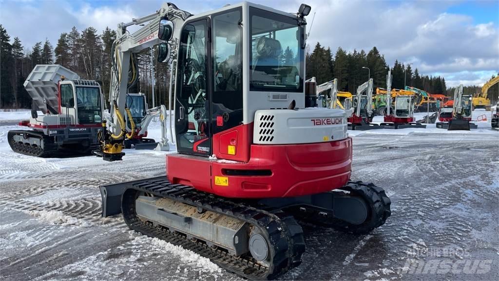 Takeuchi TB280FR Közepes (midi) kotrók 7 t - 12 t