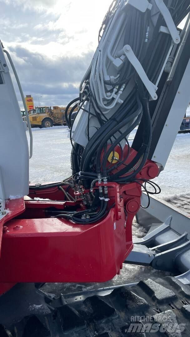 Takeuchi TB280FR Közepes (midi) kotrók 7 t - 12 t