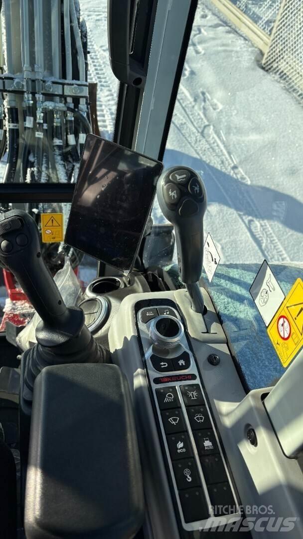 Takeuchi TB335R Mini kotrók < 7t