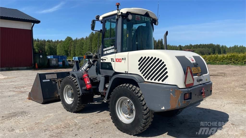 Terex TL100 Gumikerekes homlokrakodók