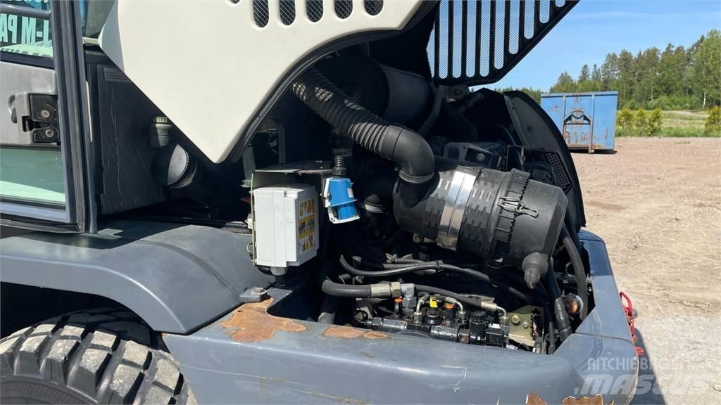 Terex TL100 Gumikerekes homlokrakodók