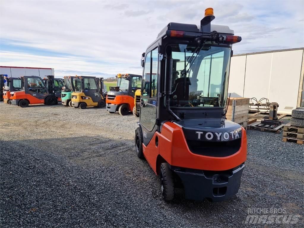 Toyota 52-8FDF25 Dízel targoncák