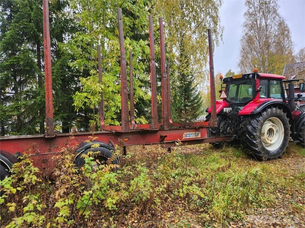  Tukkikärry Erdészeti pótkocsik