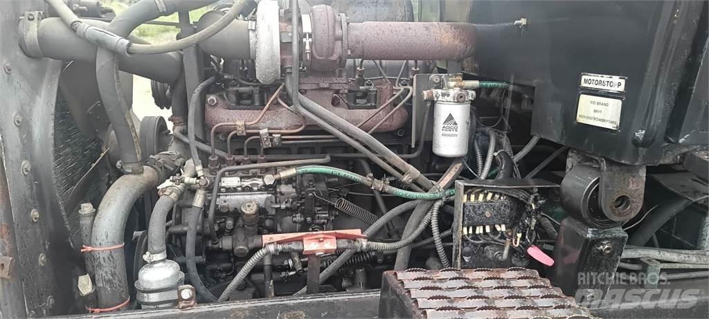 Valmet 836 Kihordók