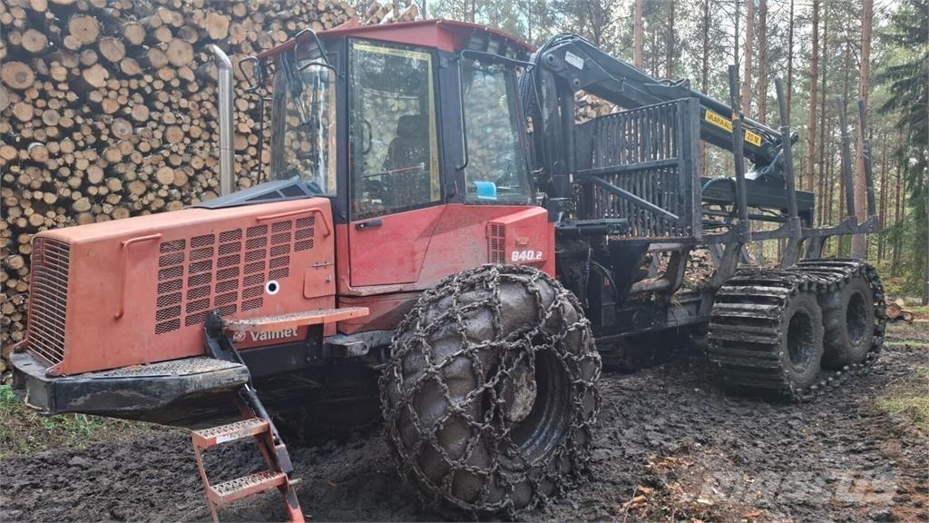 Valmet 840.2 Kihordók