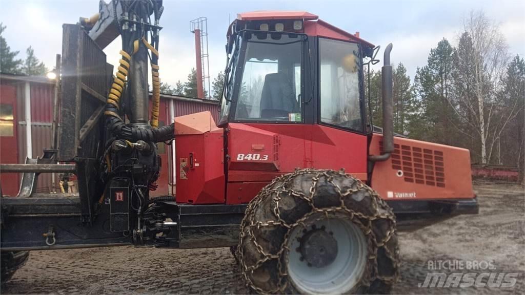 Valmet 840.3 Kihordók