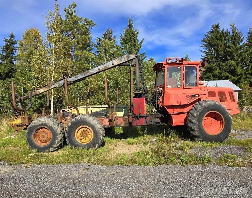 Valmet 886K Kihordók
