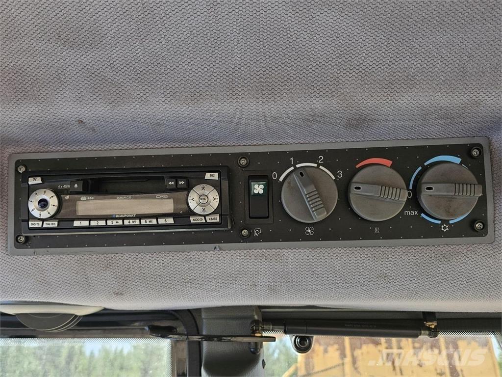 Valtra 6400 Traktorok