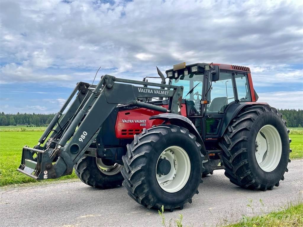 Valtra 8550 Mega Traktorok
