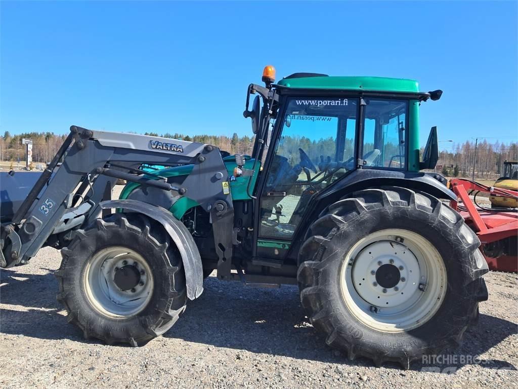 Valtra A92 Traktorok