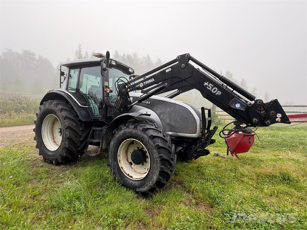 Valtra T 151 E Traktorok