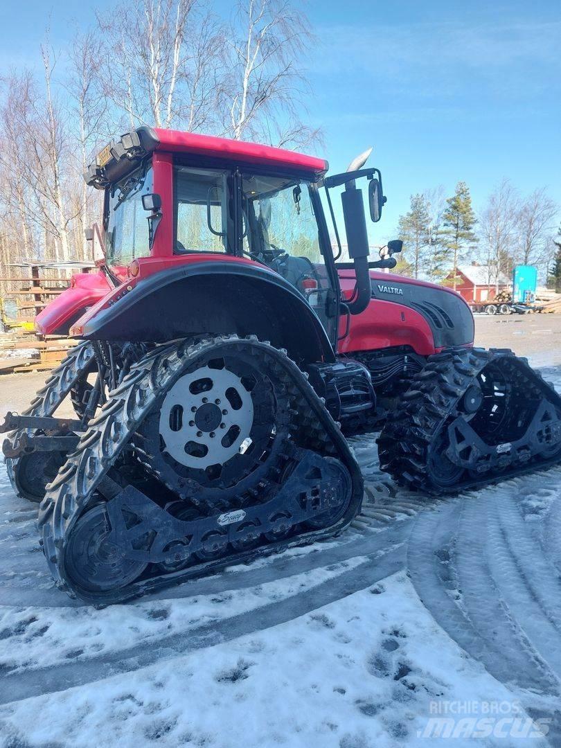 Valtra T202 D Traktorok