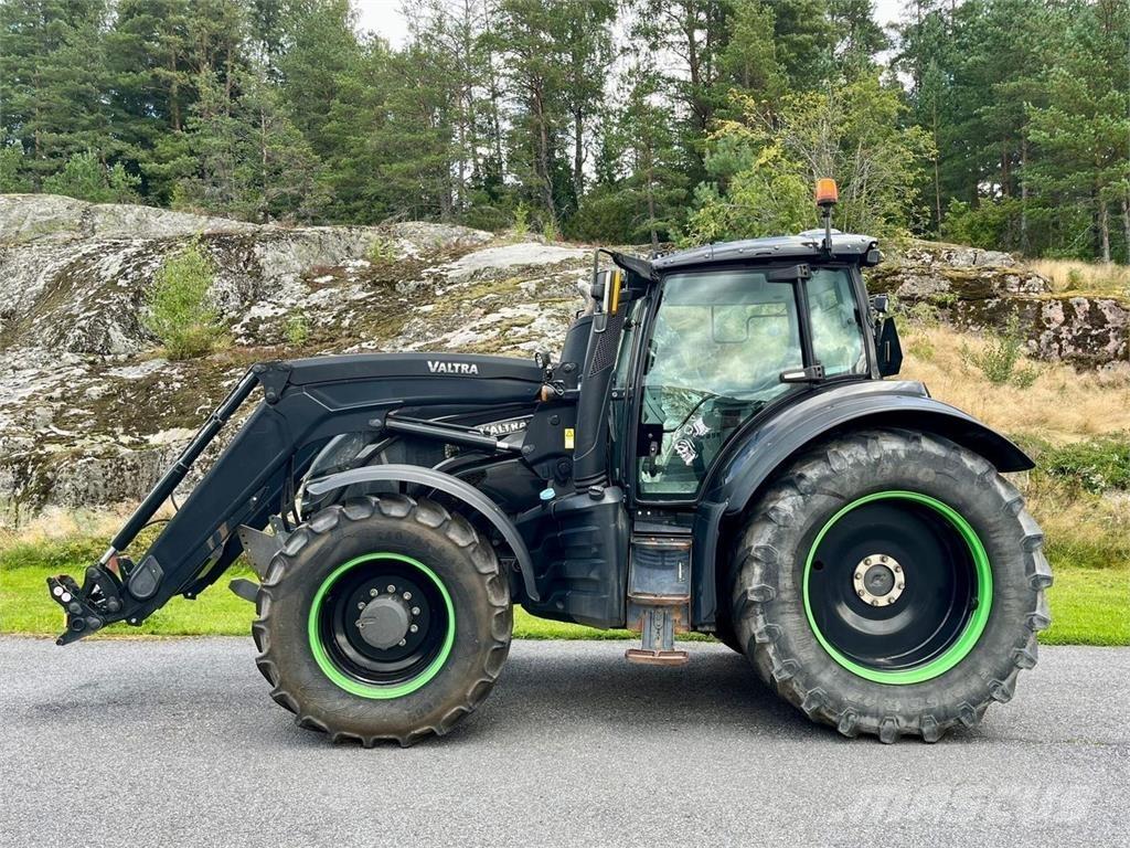 Valtra T234 Versu Traktorok