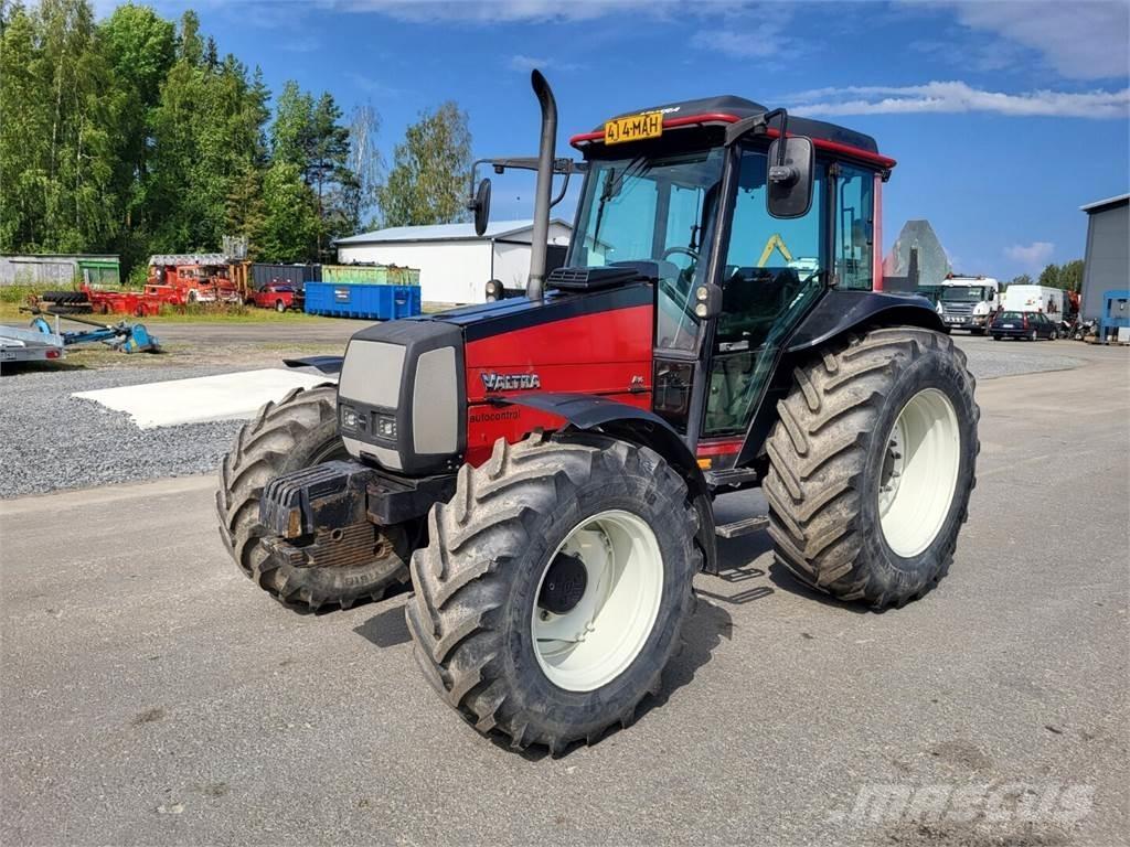 Valtra Valmet A95 Traktorok