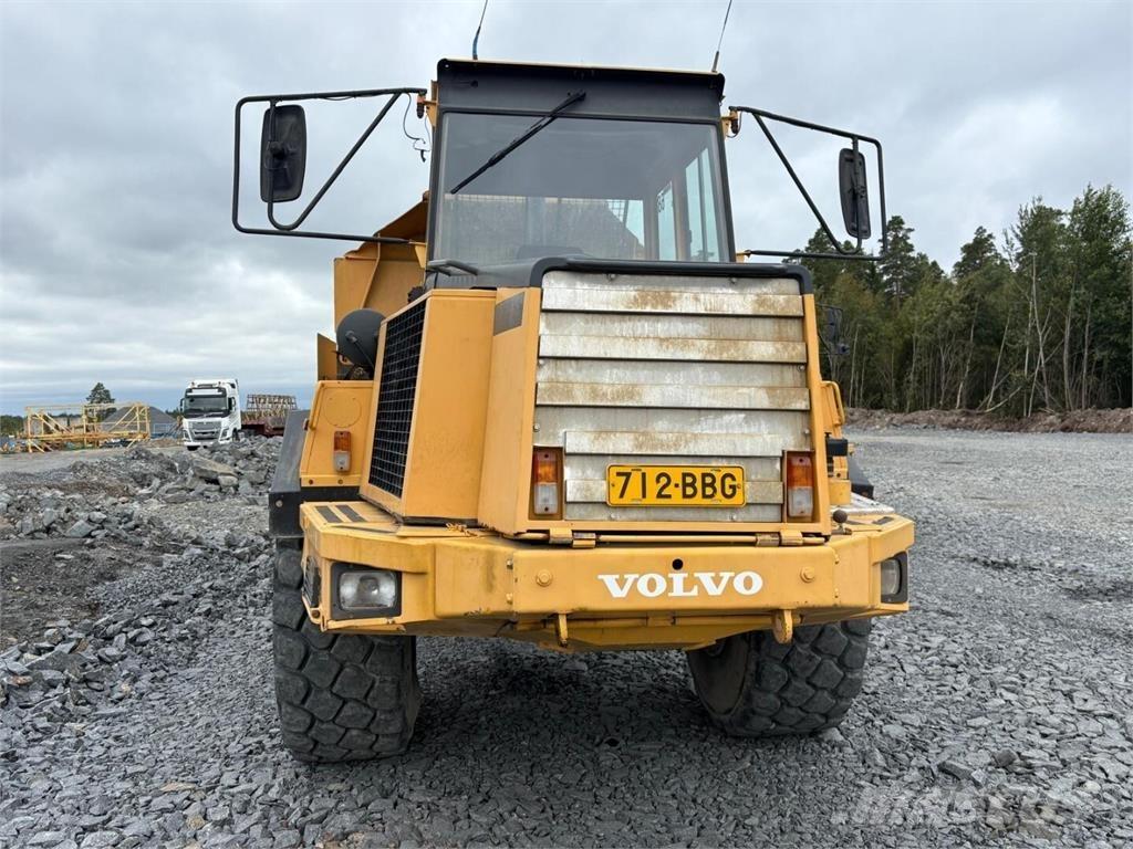 Volvo A 25 C Csuklósdömperek