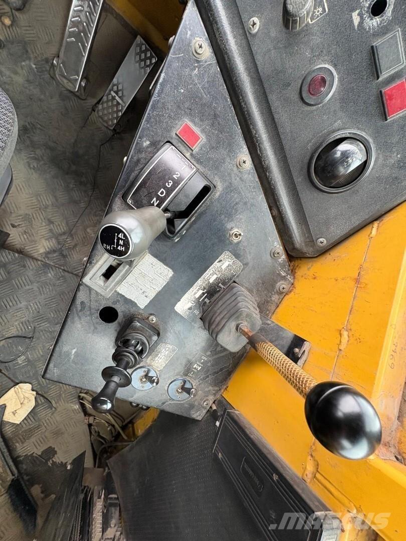 Volvo A 25 C Csuklósdömperek