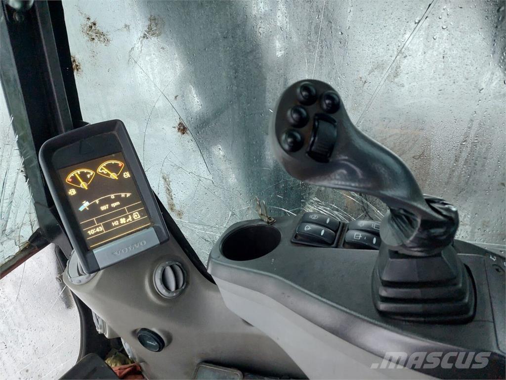 Volvo EC 210 CL Lánctalpas kotrók