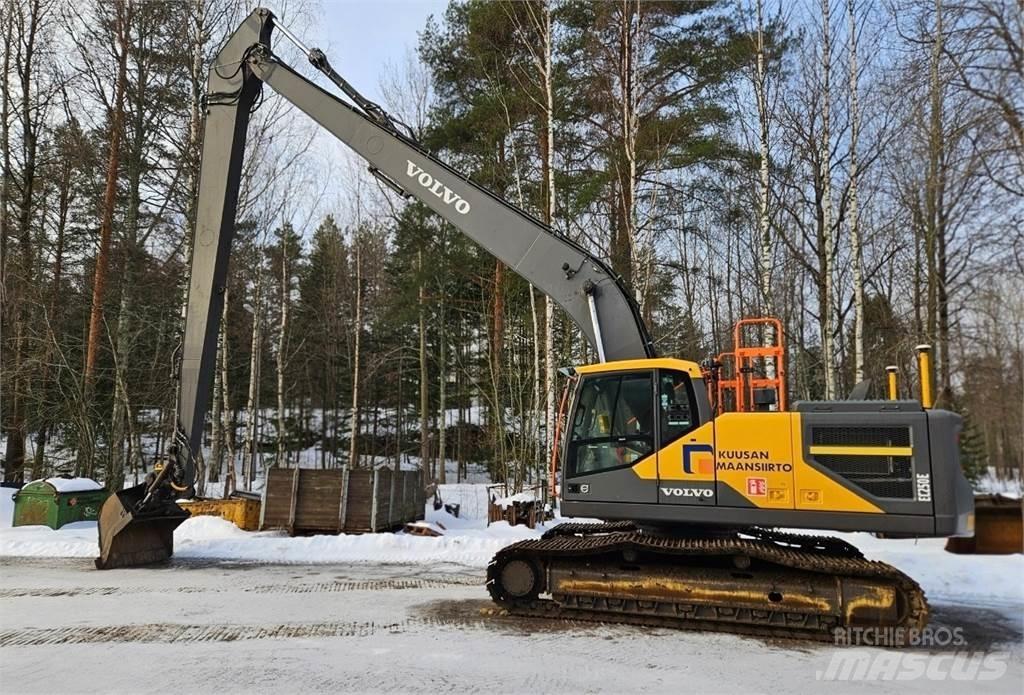 Volvo EC250EL Lánctalpas kotrók