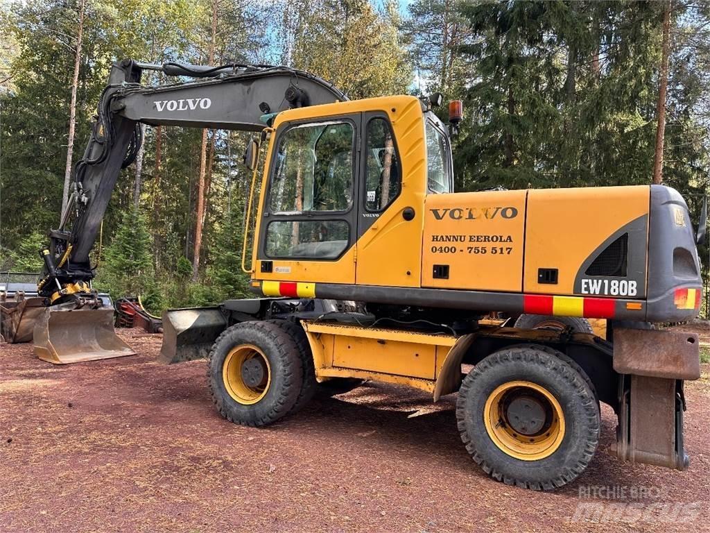 Volvo EW180B Gumikerekes kotrók