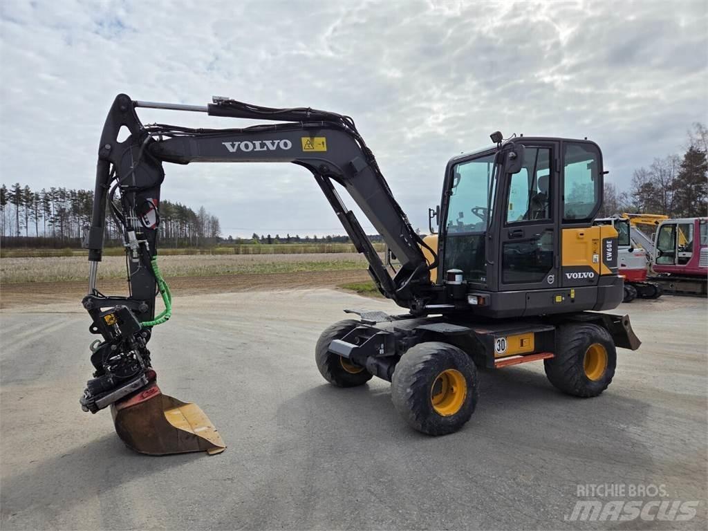Volvo EW60E Gumikerekes kotrók