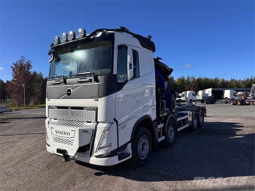 Volvo FH13 8x4 Darus teherautók