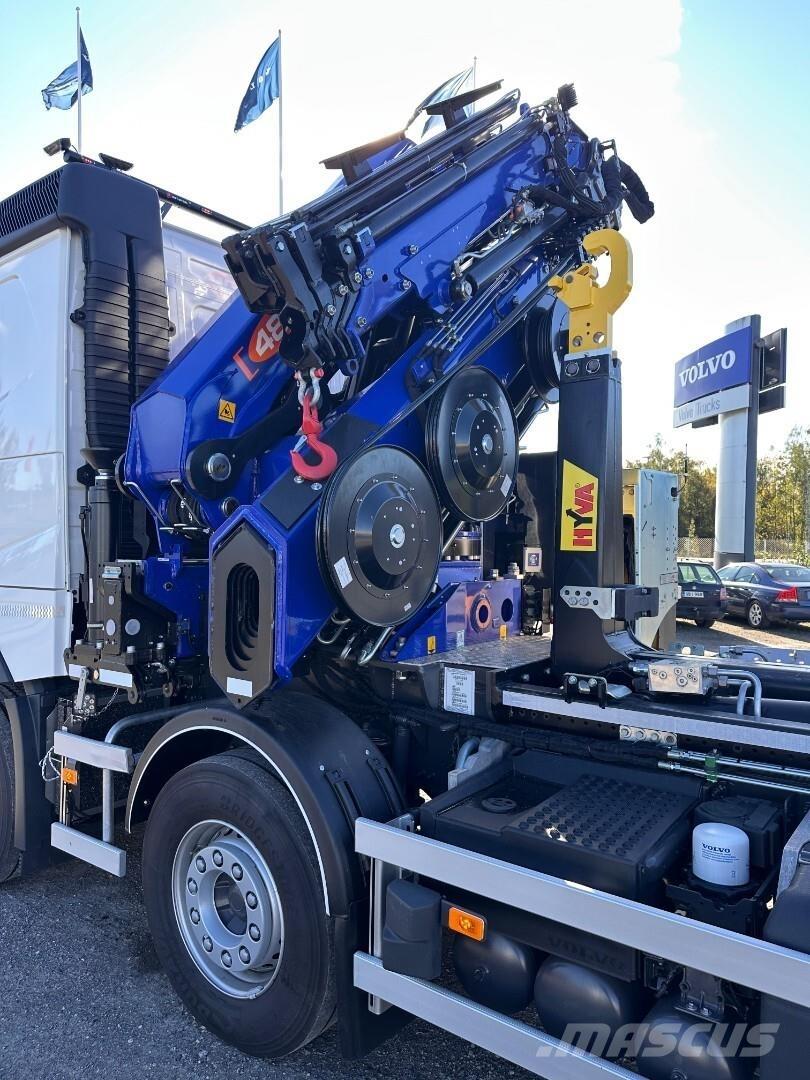 Volvo FH13 8x4 Darus teherautók
