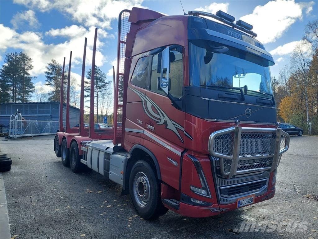 Volvo FH16 750 Rönkszállító teherautók