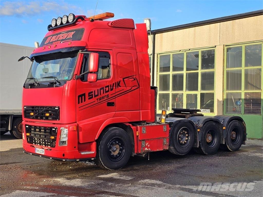 Volvo FH16 8x4 Nyergesvontatók