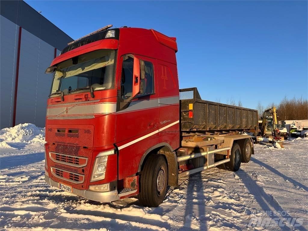 Volvo FH540 Horgos rakodó teherautók