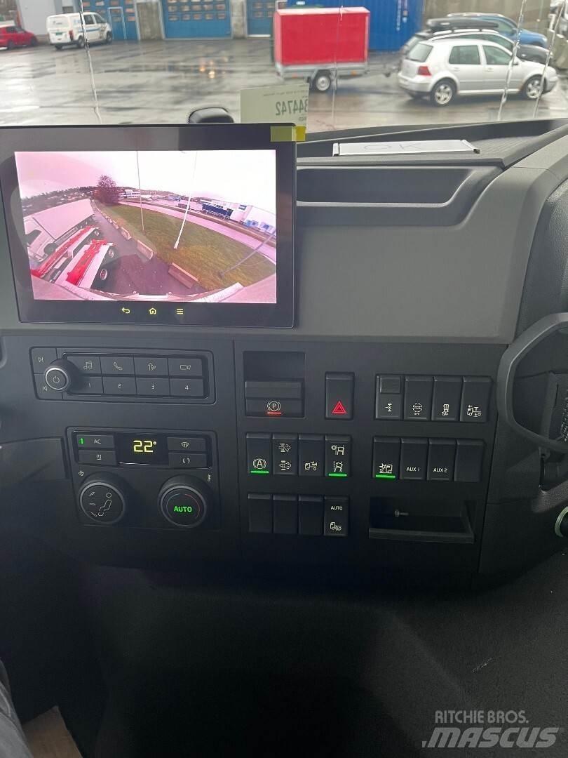 Volvo FM330 4x2 Dobozos teherautók