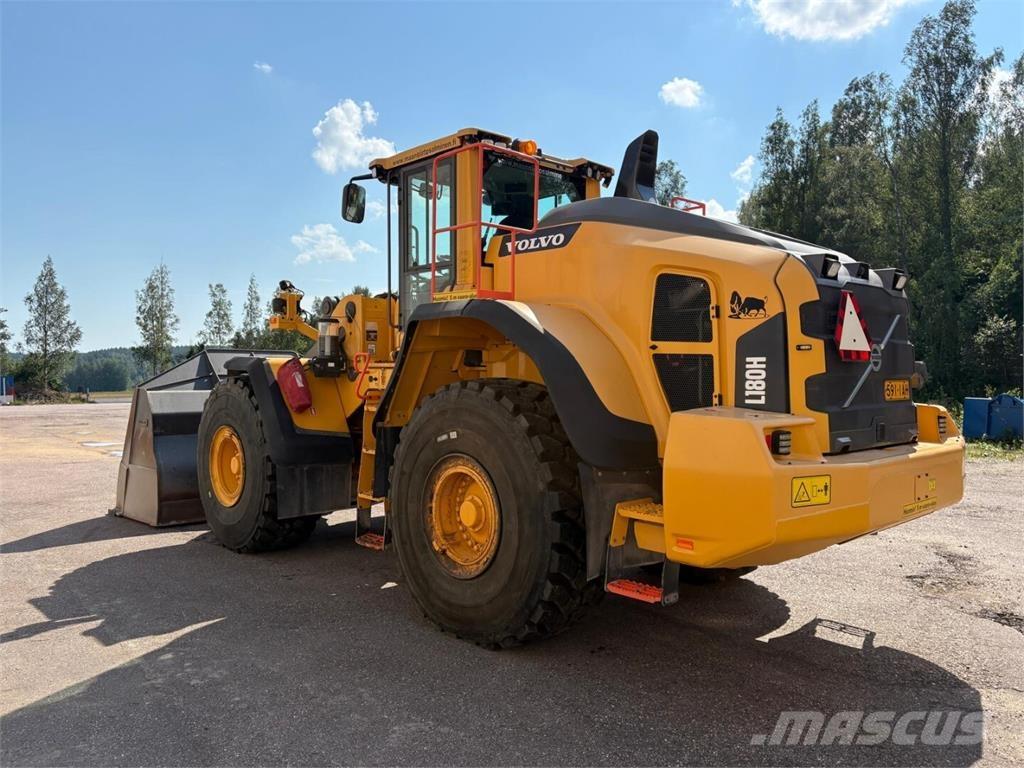 Volvo L 180 H Gumikerekes homlokrakodók