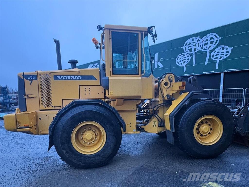 Volvo L 70 D Gumikerekes homlokrakodók