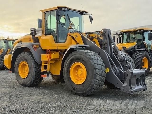 Volvo L120H Gumikerekes homlokrakodók