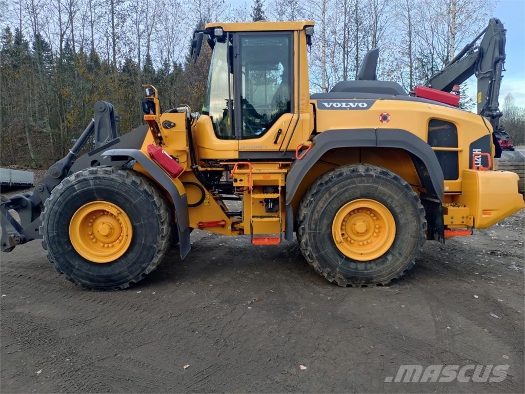 Volvo L120H Gumikerekes homlokrakodók