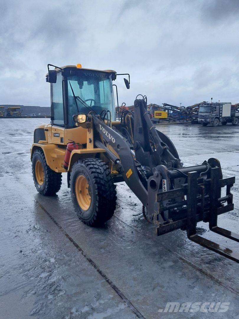 Volvo L35gt Gumikerekes homlokrakodók