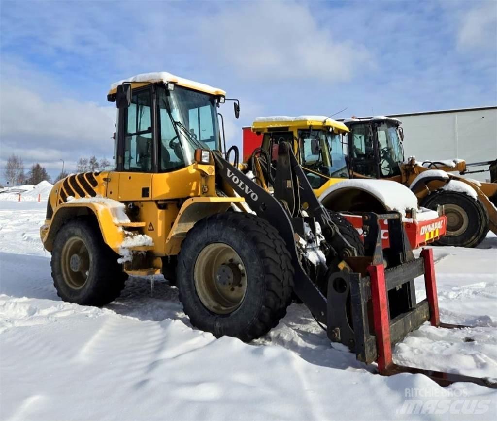 Volvo L40B Gumikerekes homlokrakodók