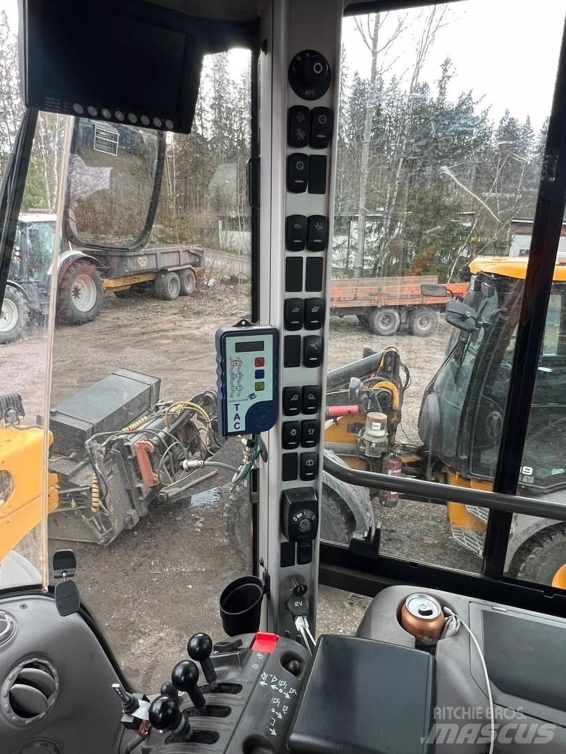 Volvo L60G Gumikerekes homlokrakodók