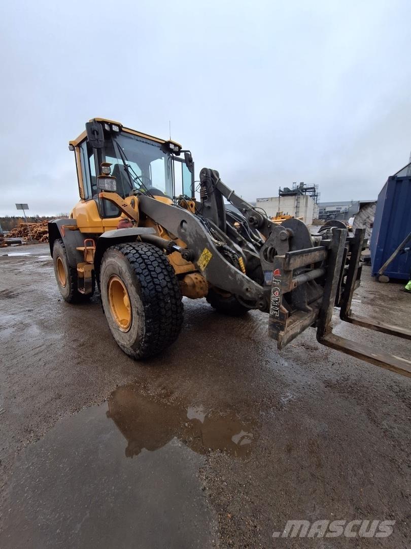 Volvo L60H Gumikerekes homlokrakodók