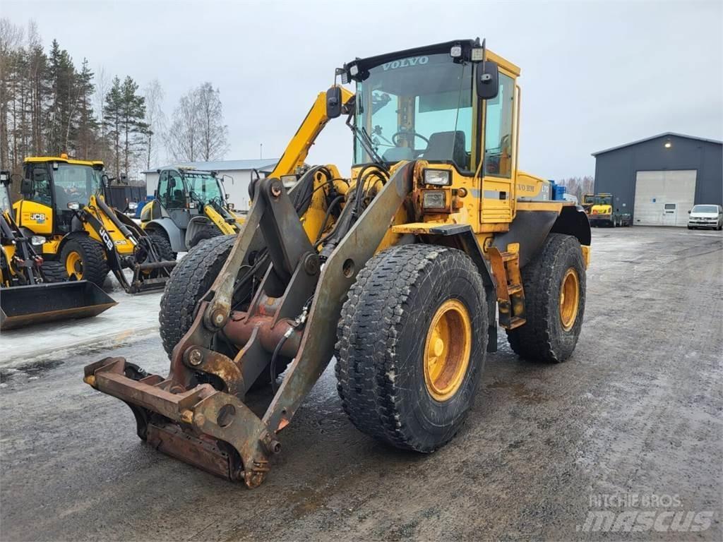 Volvo L70B Gumikerekes homlokrakodók