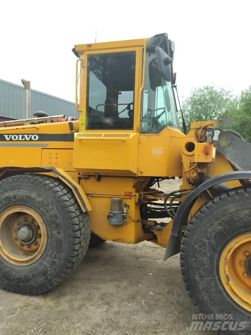 Volvo L70C Gumikerekes homlokrakodók
