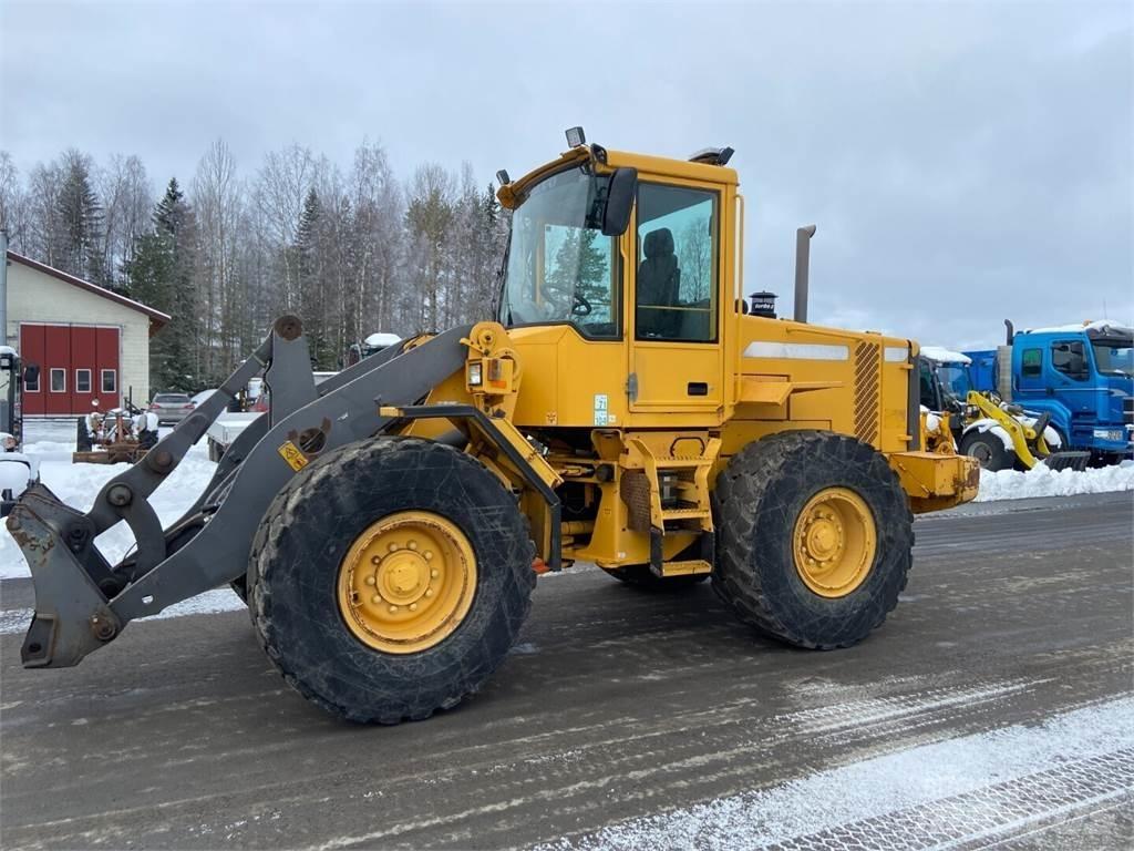 Volvo L70D Gumikerekes homlokrakodók