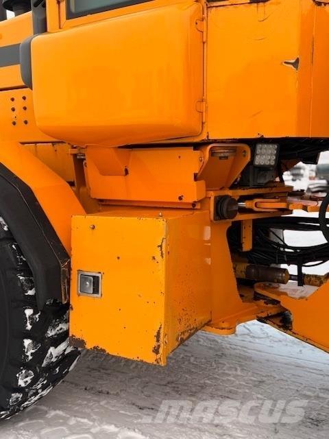 Volvo L70D Gumikerekes homlokrakodók